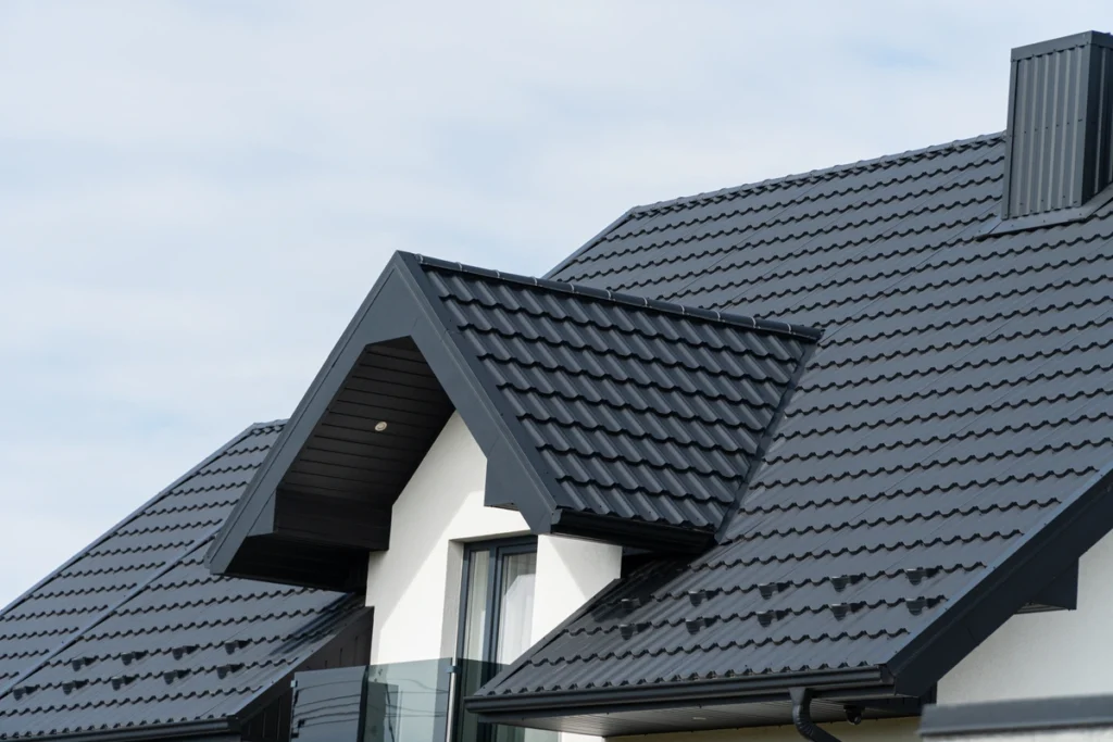 roof with metal shingles