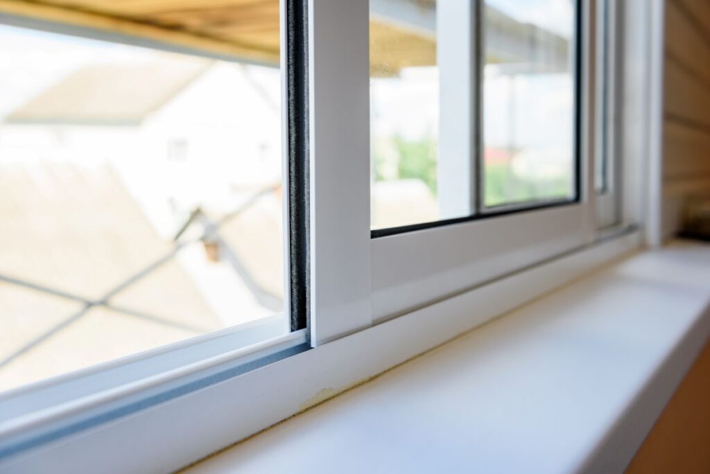 close up on a window and windowsill